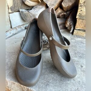 Crocs Brown Alice work brown ballet flat Mary Jane women’s slip on shoes Sz-6. G
